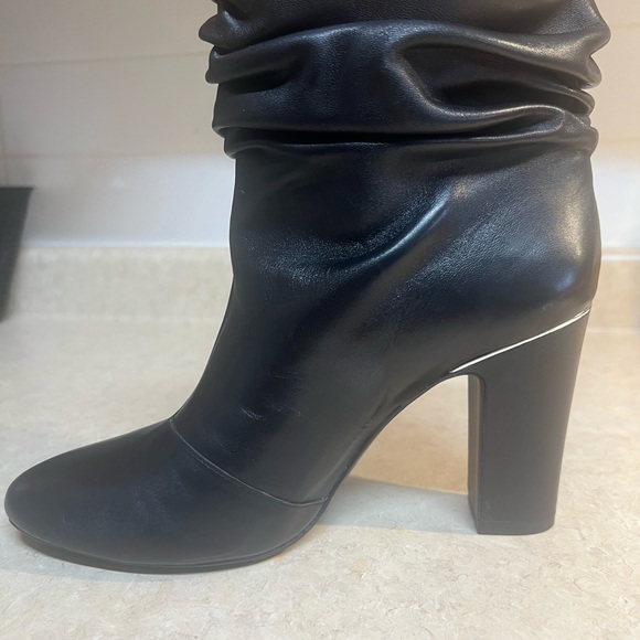 Slouchy Black DKNY Ankle Boots. - Picture 7 of 15
